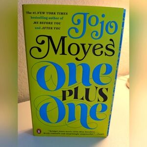 Jojo Moyes 'One Plus One' Book Paperback Excellent Condition